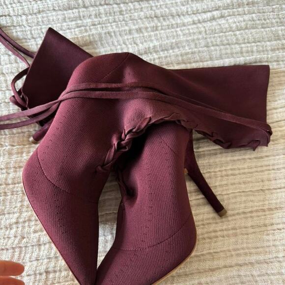 Yeezy burgundy ankle boots - Picture 3 of 4